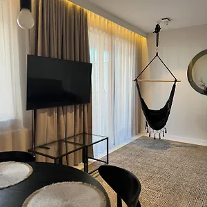 https://urawia-1811.kolobrzeghotels.com